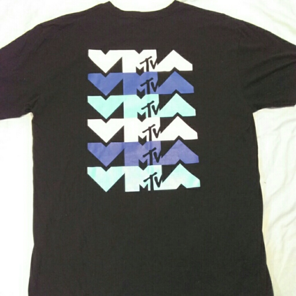 MTV tshirt
